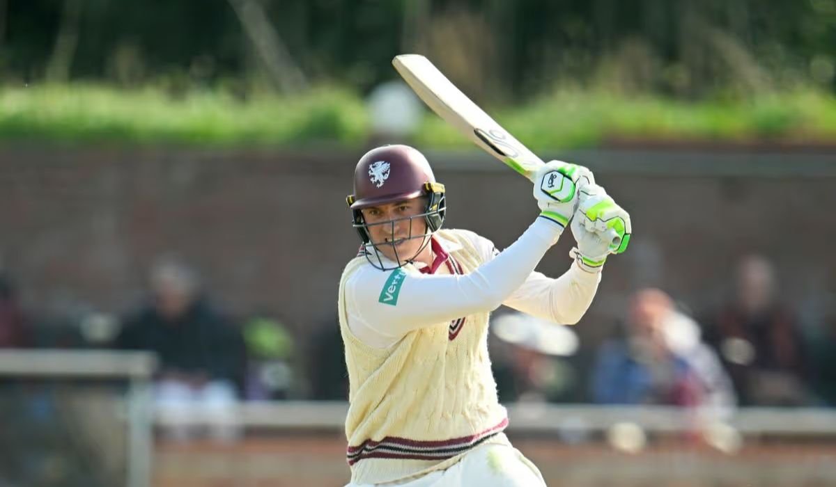 Tom Banton Signs New Somerset Deal, Pauses Red-Ball Career